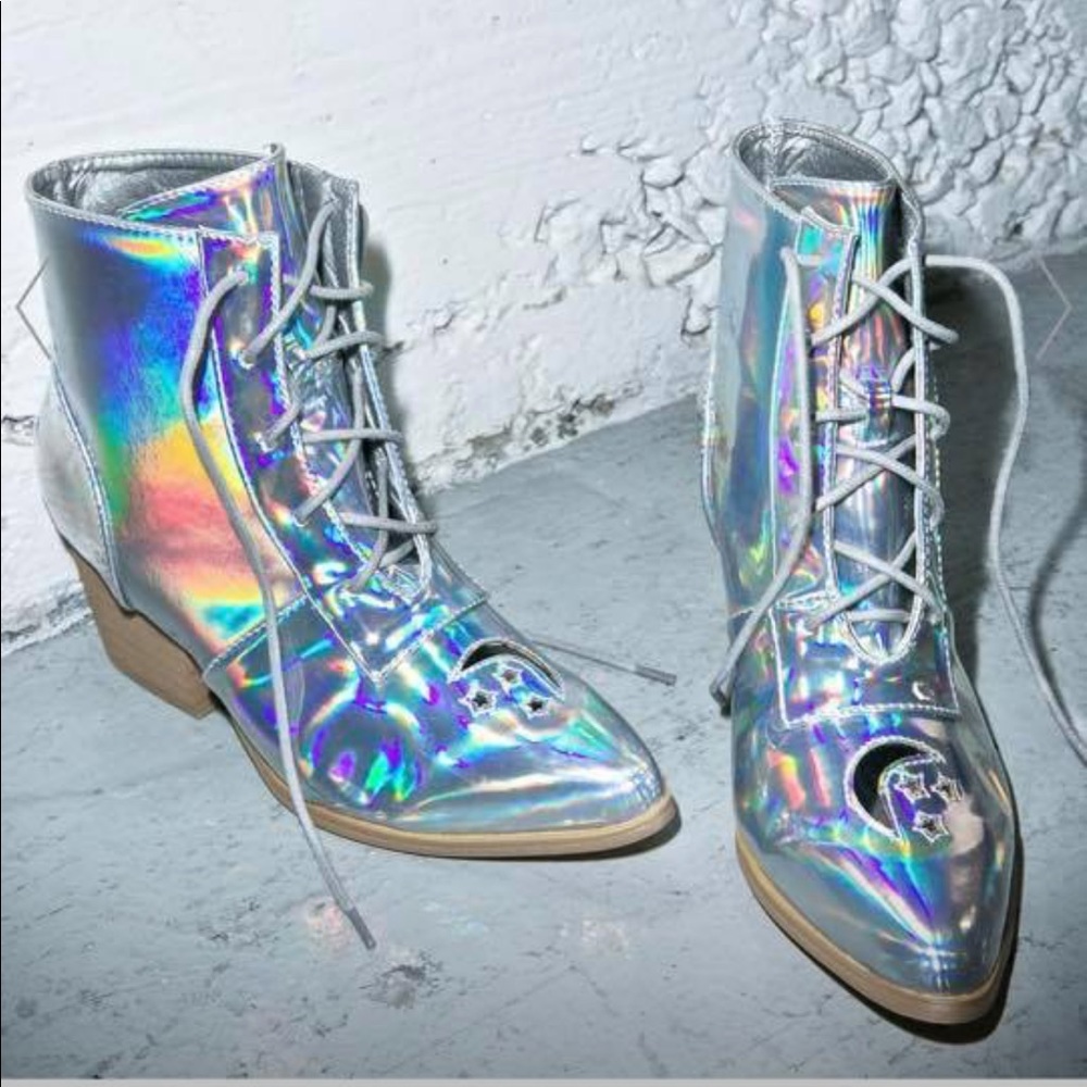 Y.R.U. Cosmic Aura Boots